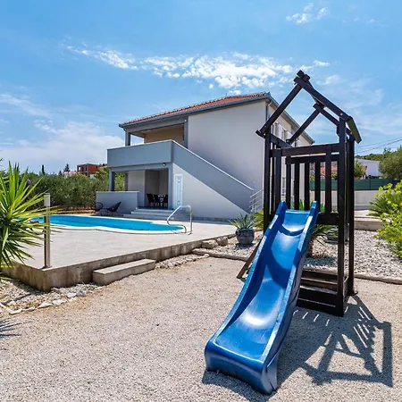Rozarija Trogir